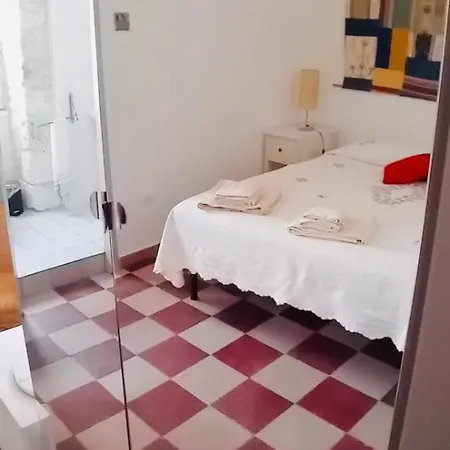 Casa Elvira Basilico Intera Lägenhet *