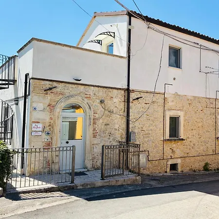 Apartament Casa Elvira Basilico Intera San Valentino in Abruzzo Citeriore