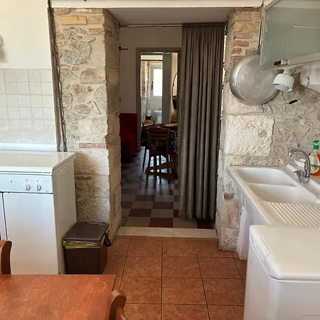 Casa Elvira Basilico Intera San Valentino in Abruzzo Citeriore